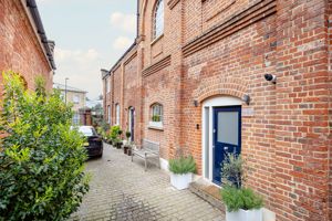 Photo 29- click for photo gallery